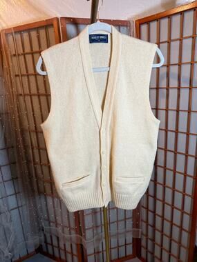 Vintage Robert Bruce Cardigan Vest Sweater Men's Medium Cream Knit Preppy